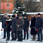 Городские депутаты приняли участие в памятном мероприятии